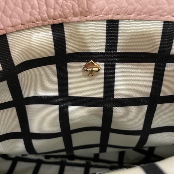 Authentic Kate Spade Purse - Picture 2 of 6